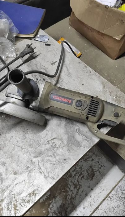 Продаю болгарку crown 180