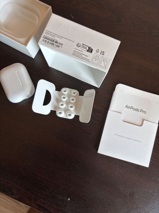 Слушалки Airpods 3 Pro