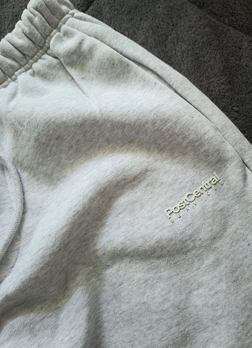 Панталони от BERSHKA