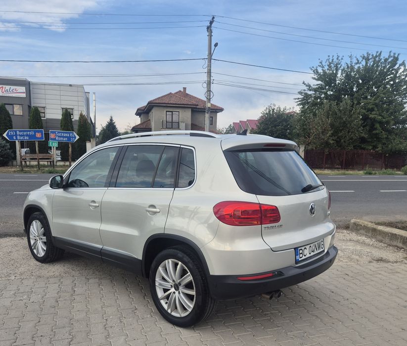VW TIGUAN  2.0 TDI / EURO 5 / 4 X 4 / DSG / Clima / Trapa / Led / Xenon / CASH sau RATE