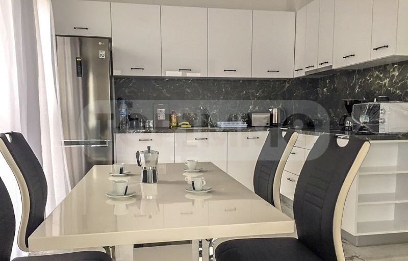 Продава се Двустаен апартамент в Обзор - 66 кв.м за 1955 €/кв.м - Снимка #4