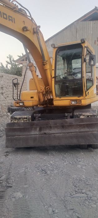 Ekskavator HYUNDAI 1400