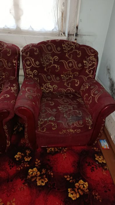 2 ta krelso va 1divan