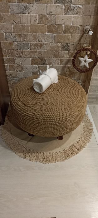 Табуретка с конопено въже