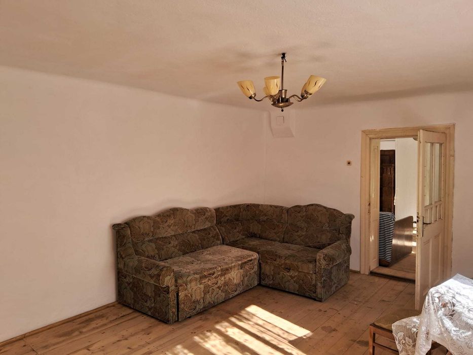 casă de vânzare - grădină și branșamente - sat medieval, săsesc CURCIU