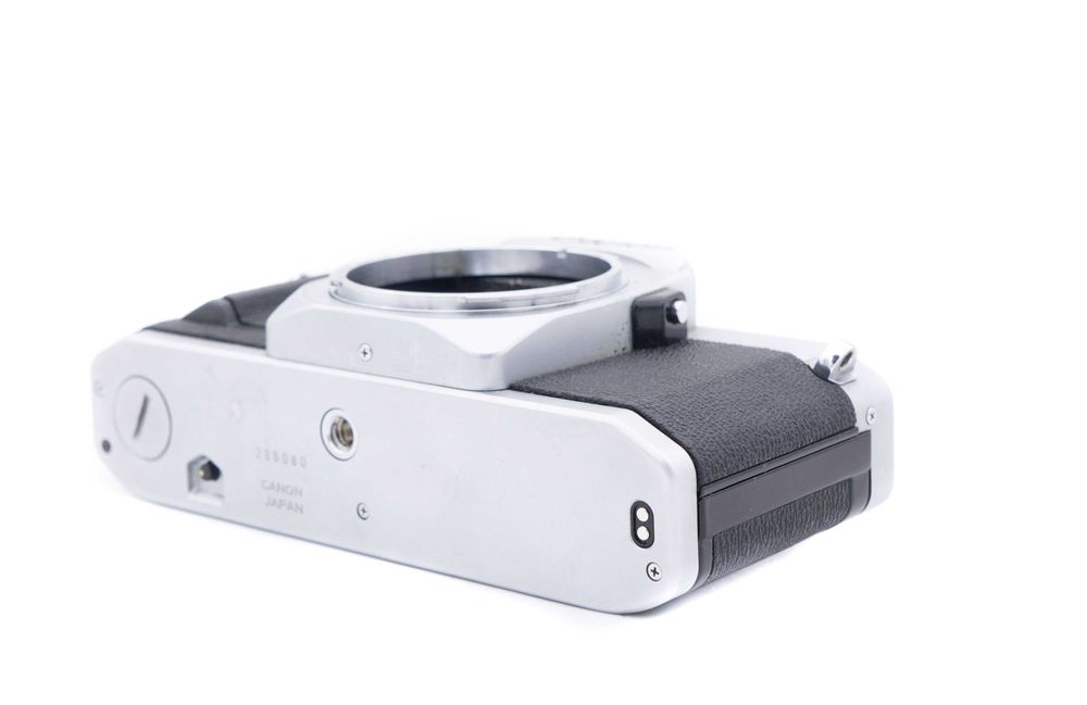 Aparat foto film Canon AV-1 montura FD