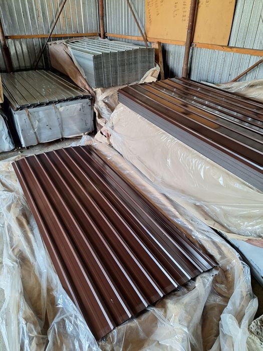 Tablă cutata colorată și zincată