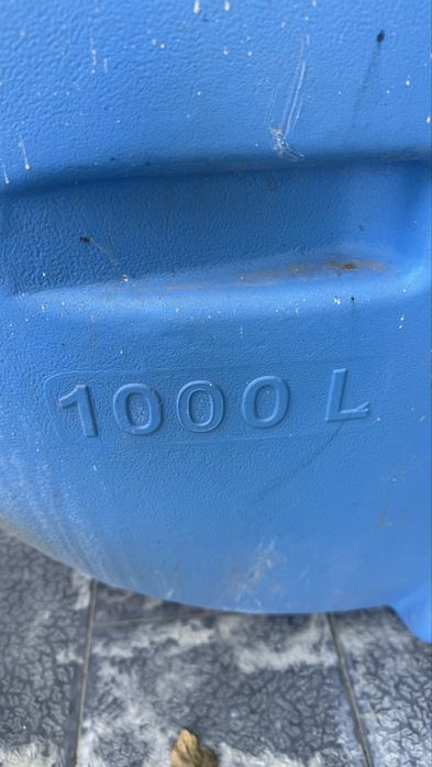 Бочка для воды 1000л