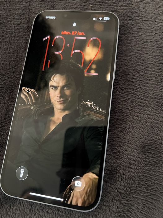 Vând Iphone 14 plus, dau si la schimb