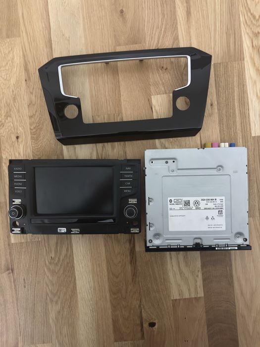 Navigatie completa passat b8 Mib 2 Carplay/Android auto