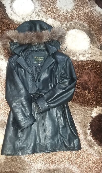 Haina de piele cu blana naturală