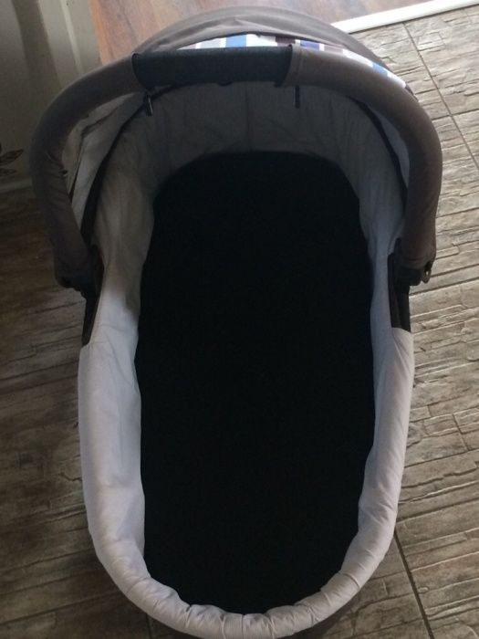 Кош за новородено 0-6 ABC