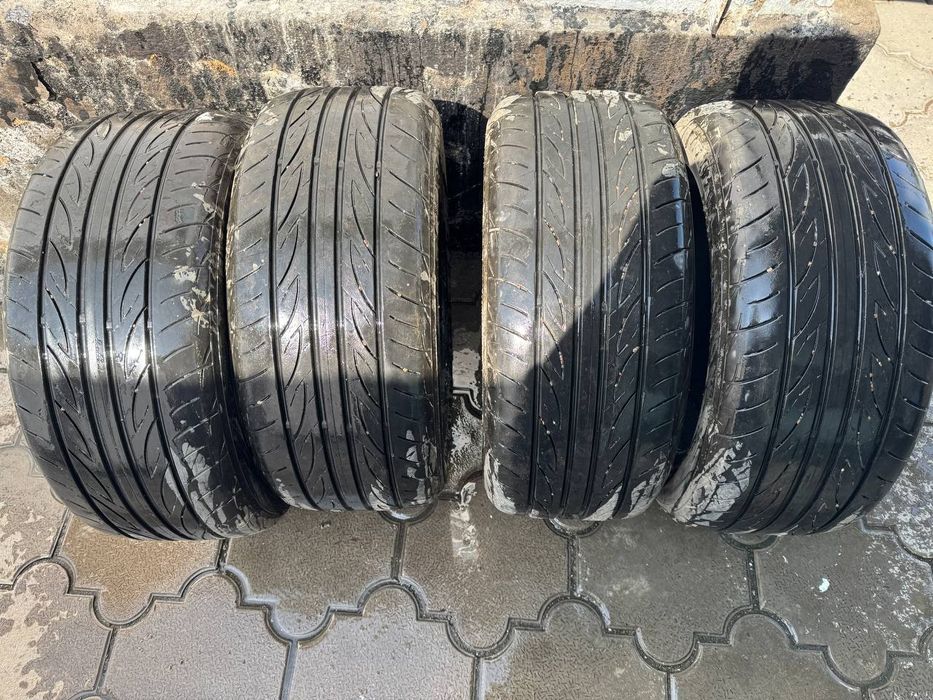 Продаю Шины YOKOHAMA