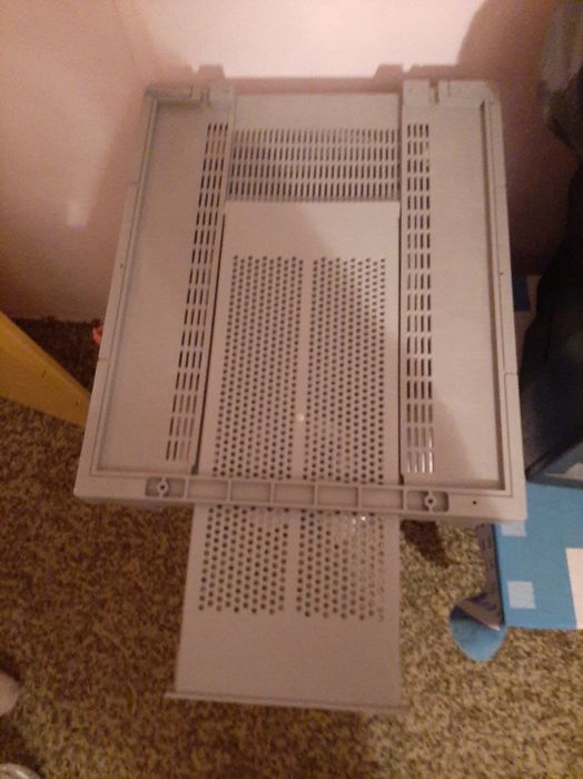 Пласмасово дъно и капаци за прашец.