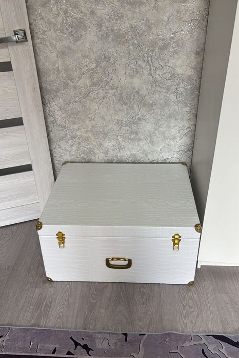 Продам свадебные чемоданы