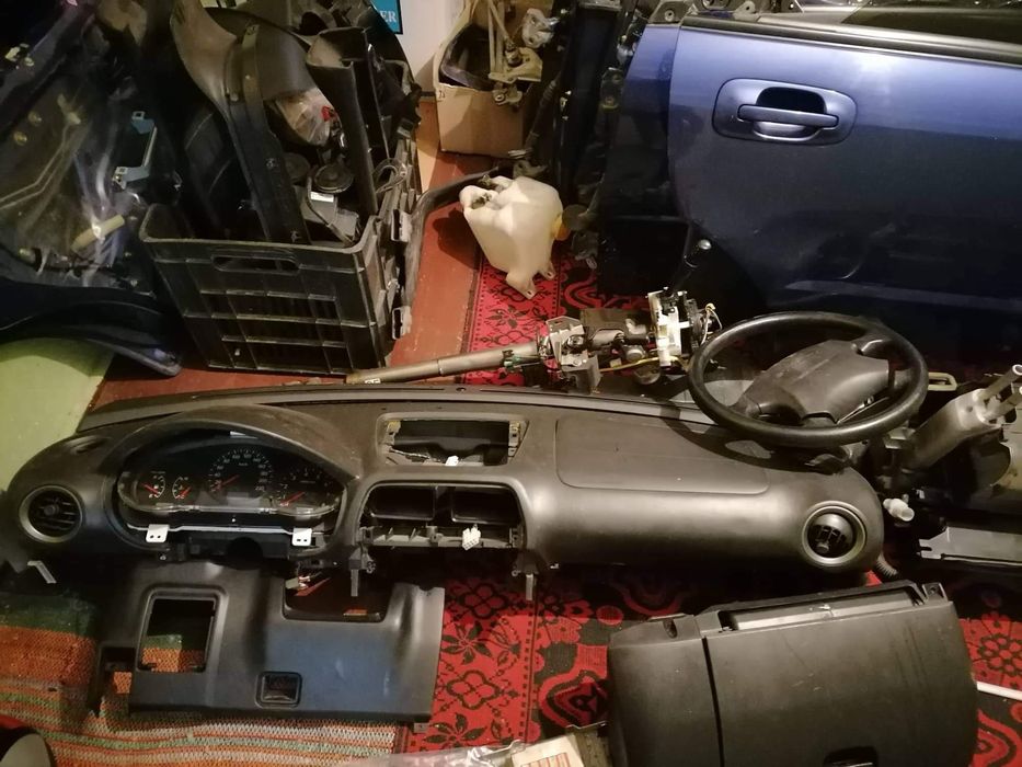 Subaru impreza На части ! 2,0 Gx 125 коня