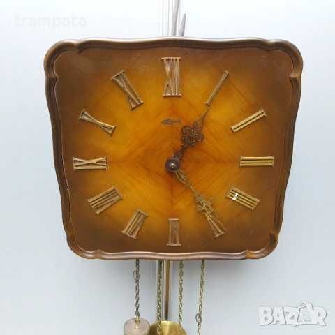 Стенен Часовник Hermle Vintage Design, Германия с бронзови тежести и махало
