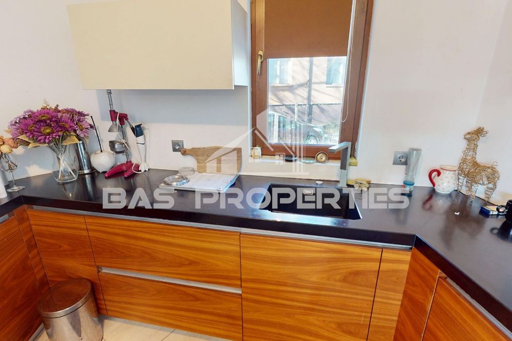 Продава се Къща в с. Пролеша, Област София-област - 200 кв.м за 1339 €/кв.м - Снимка #6