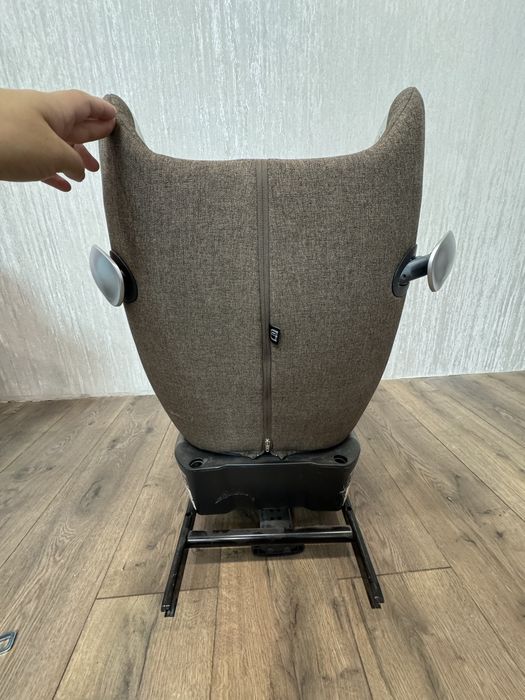 Продам автокресло CYBEX