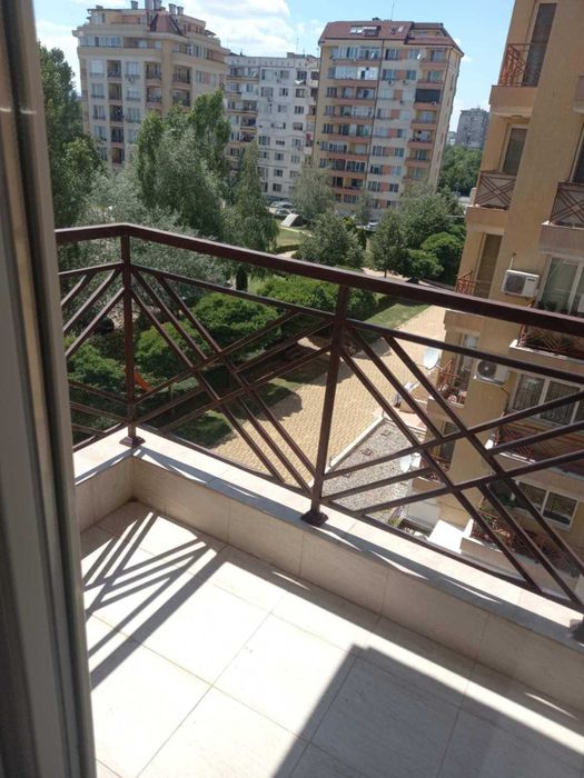 Дава се под наем Тристаен апартамент в София, Надежда 2 - 80 кв.м за 765 € - Снимка #14