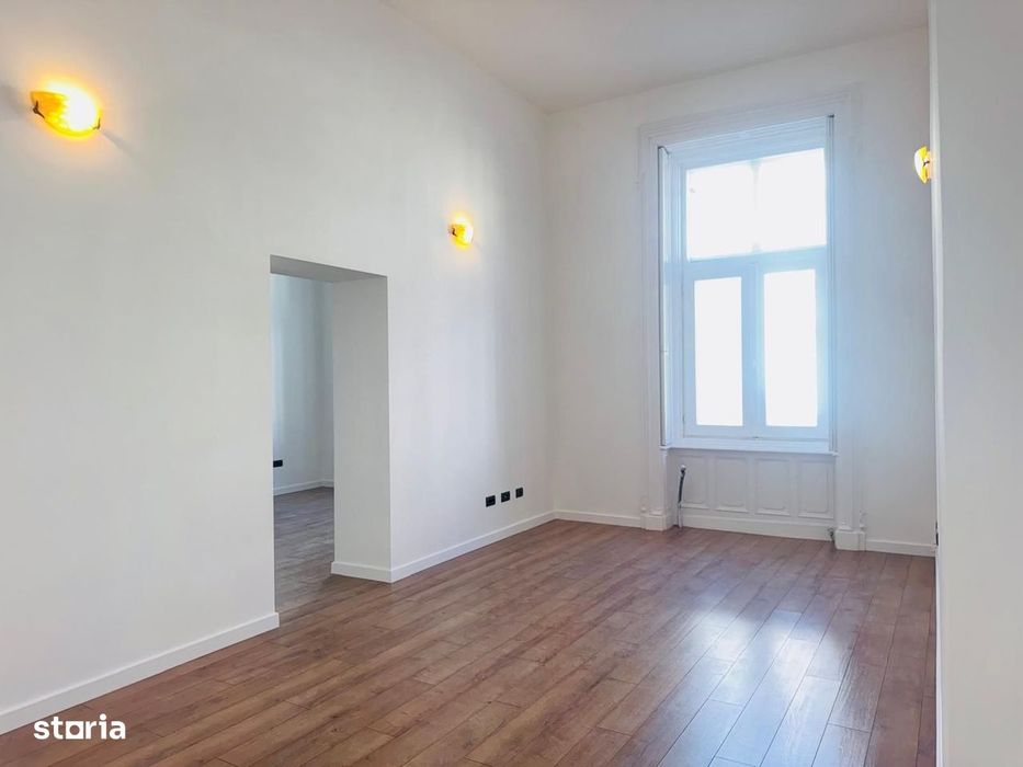 Apartament cu 3 camere, Ultracentral in Palatul Neumann