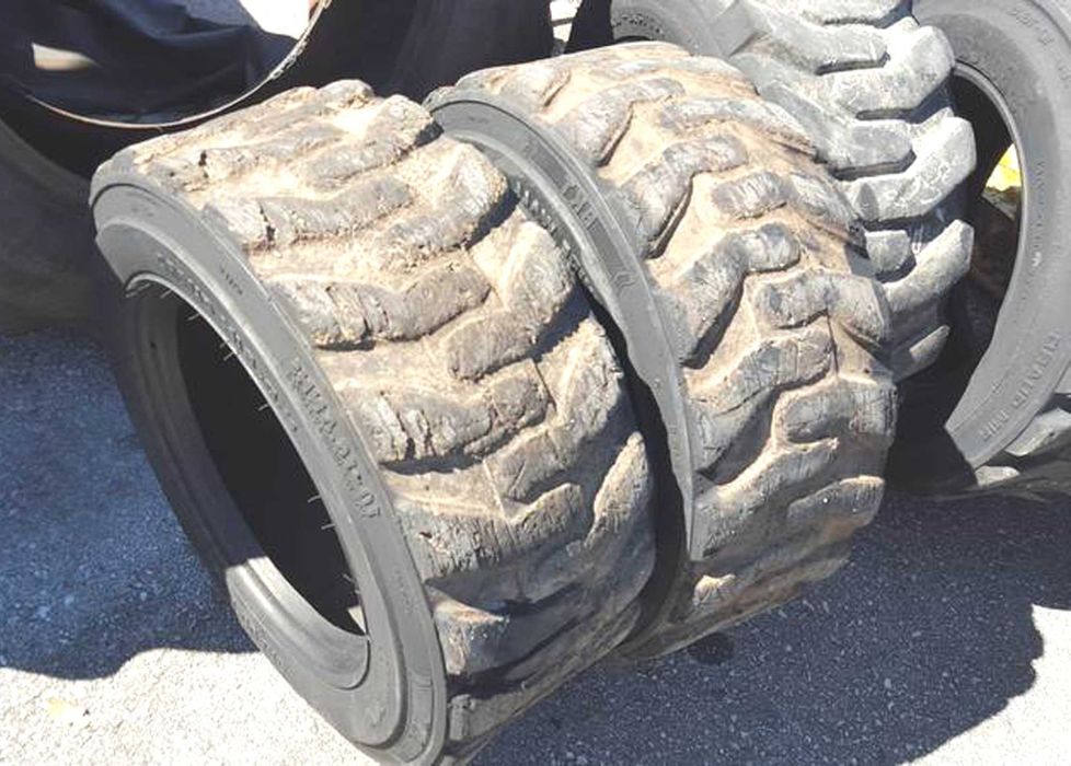 Anvelope, roti Bobcat, miniincarcator 10-16.5, 10 16,5