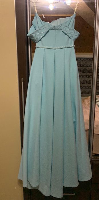 Бална рокля