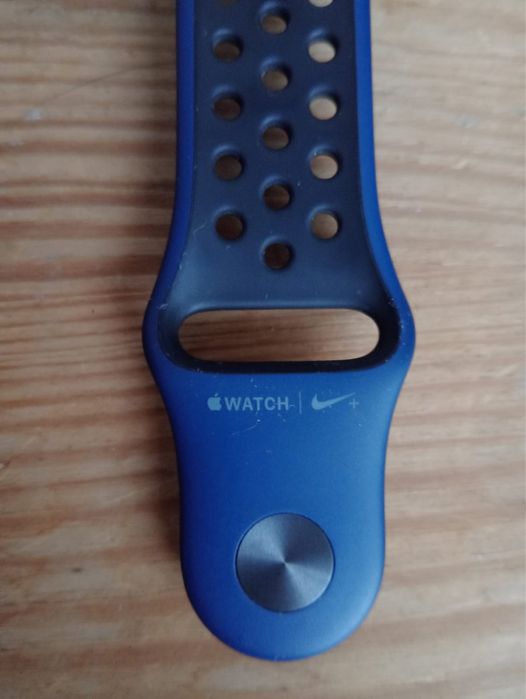Apple Watch seria 7000, 42mm, A1554