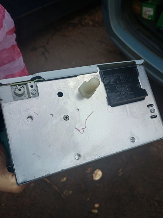 Оригинално радио Форд