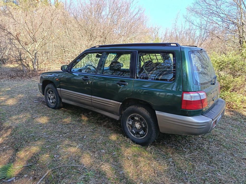 Продавам Subaru Forester