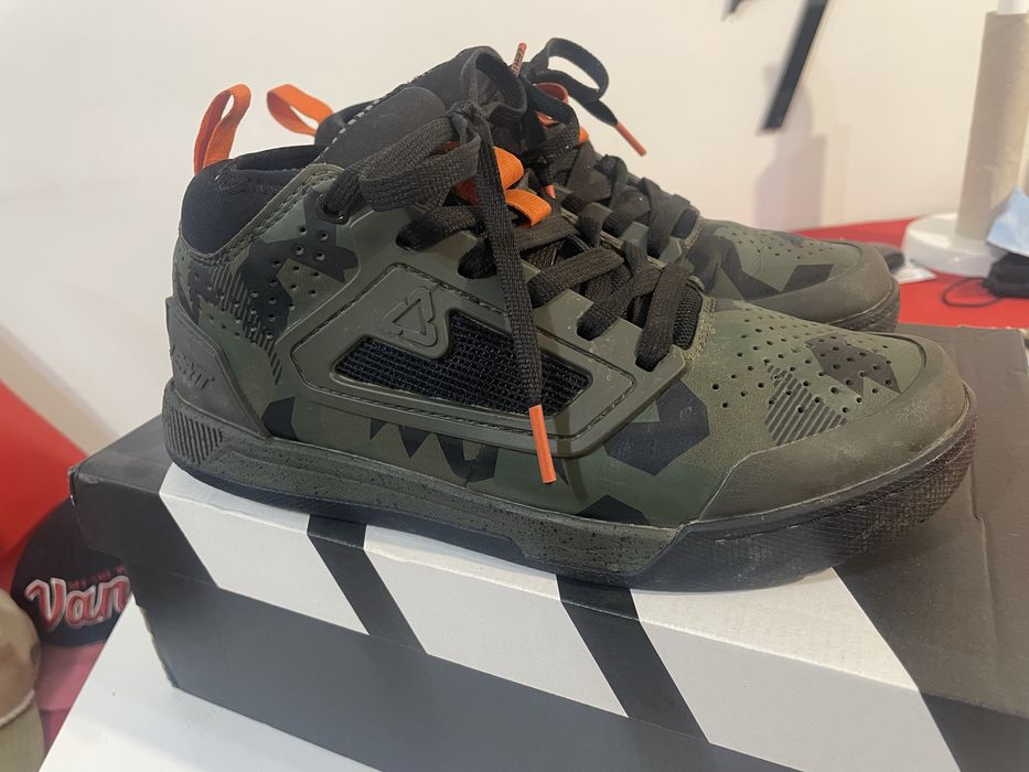 Leatt 3.0 flat camo mtb marimea 40