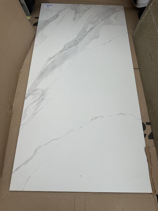 Gresie/faianta  diverse modele – preț depozit