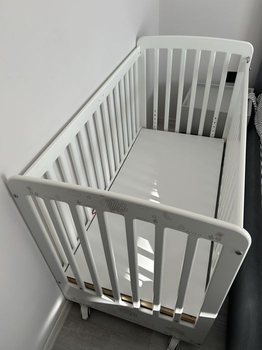 Бебешка дървена кошара + матрак от отганичен памук