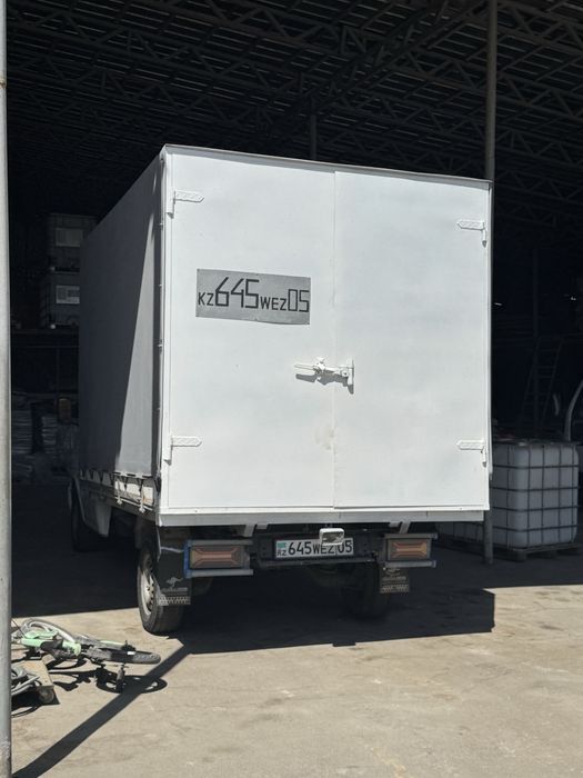 Грузовик Фольксваген