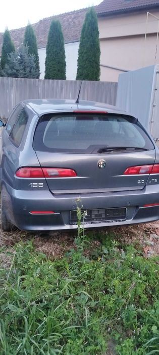 Vând Alfa Romeo 156 2.0Jts