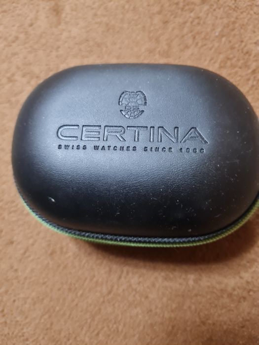 Дамски часовник Версаче Версус