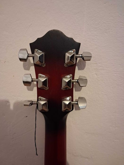 Chitara acustica 4/4 Ibanez V50NJP-OVS,de invatat