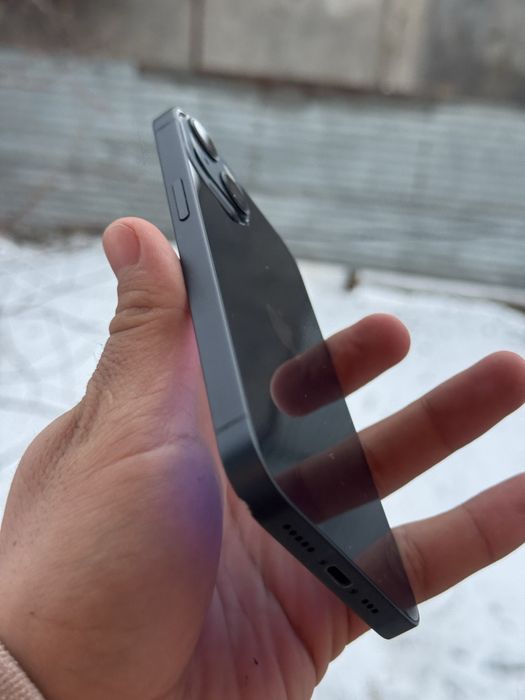 Iphone 13 в идеальном состоянии