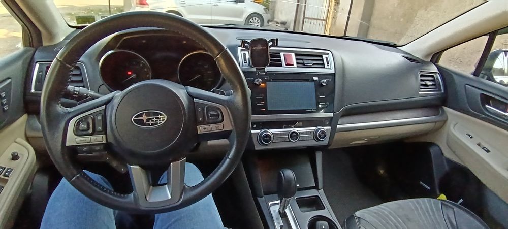 Subaru Outback 2016