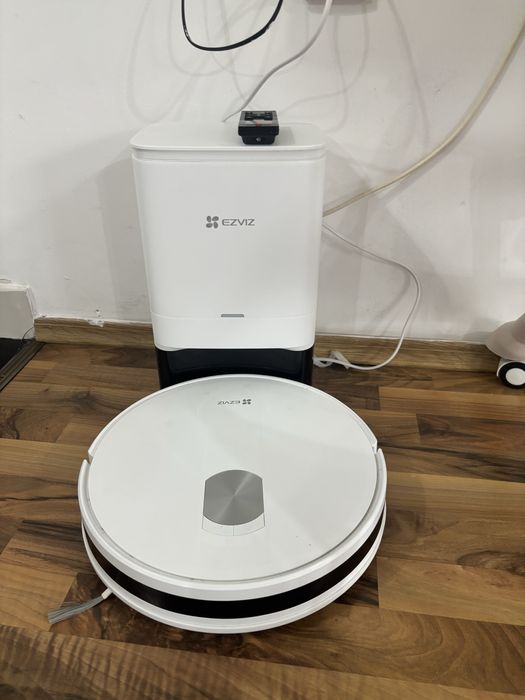 Aspirator robot EZVIZ RC3 PLUS, 0.55l, 14.4V autonomie max 190 min