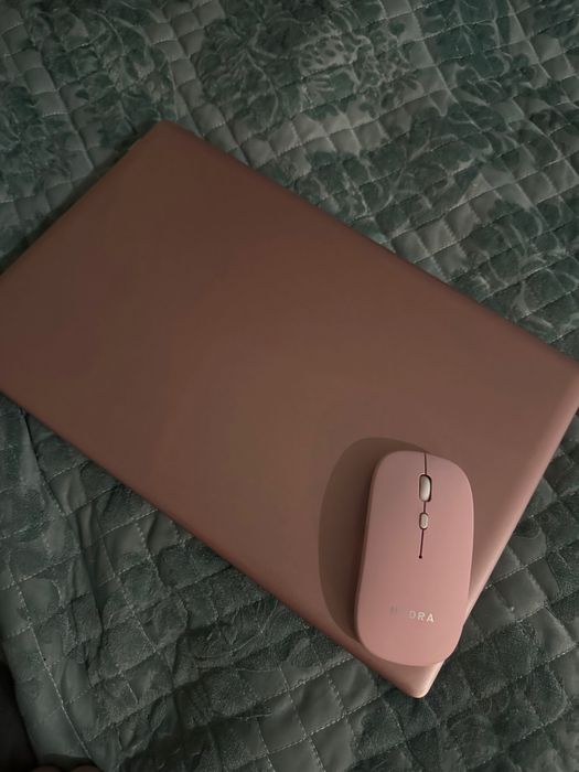 Продам ноутбук HYDRA H21