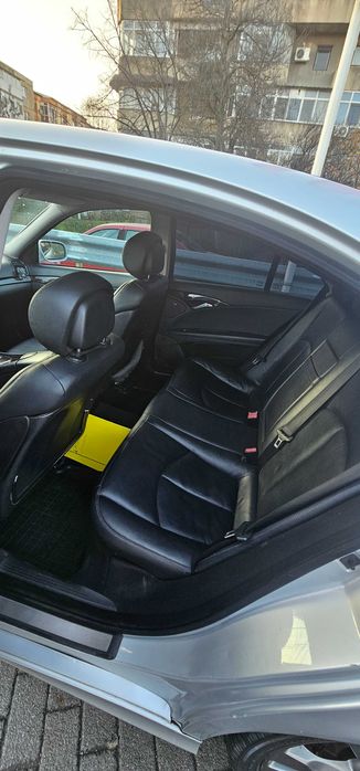 Se vinde mercedes benz e 220cdi