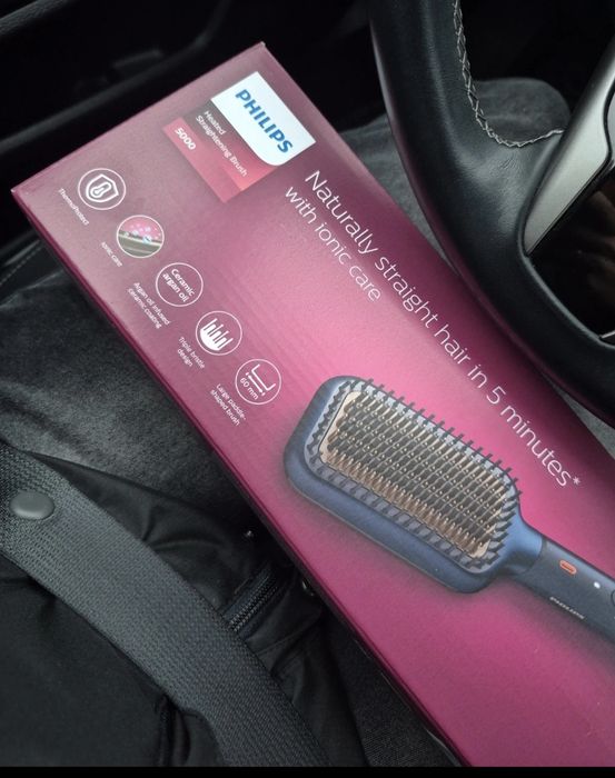 Perie de indreptat parul Philips 5000