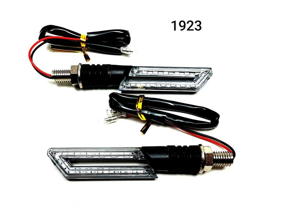 Мигачи за мотор (2бр.к-т) LED -1923
