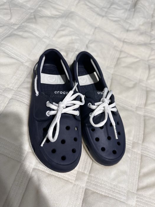 Лоферы crocs на мальчика