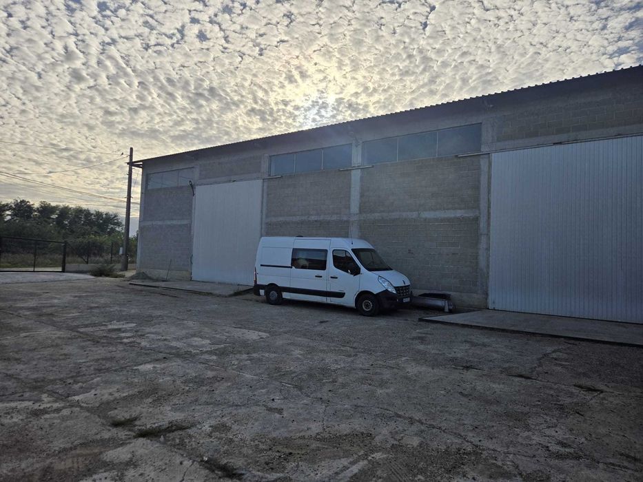 Inchirierz hala in Comuna Munteni