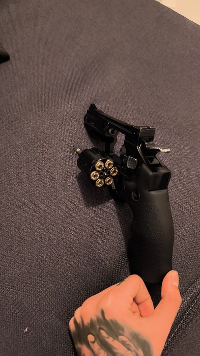 Pistol airsoft 10juli