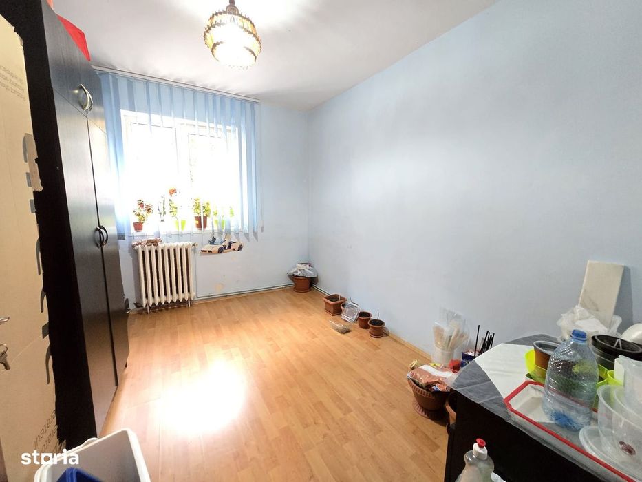 Apartament 3 camere decomandate, zona Manastur-Piata Flora