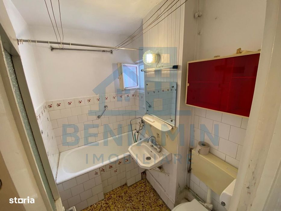 Apartament 3 camere spațios, luminos, centrala, Grivitei