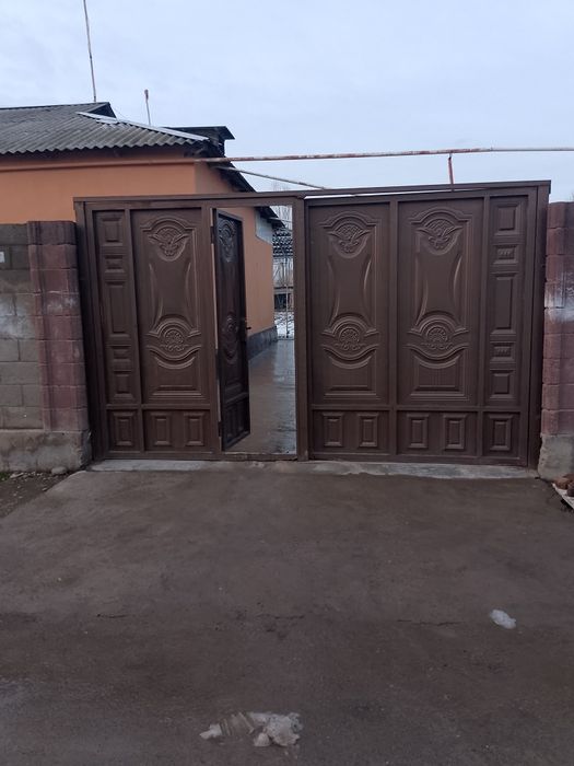 Срочно уй сотилади